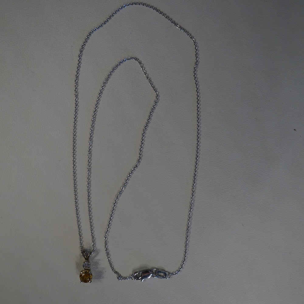 14KW Gold Genuine Citrine & Dia. Pendant W/Chain - Picture 4 of 7